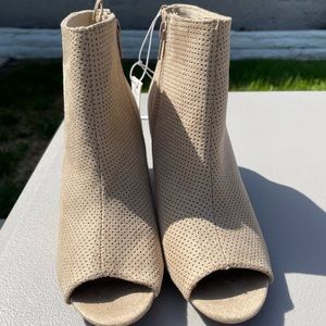 Open Toe Boots